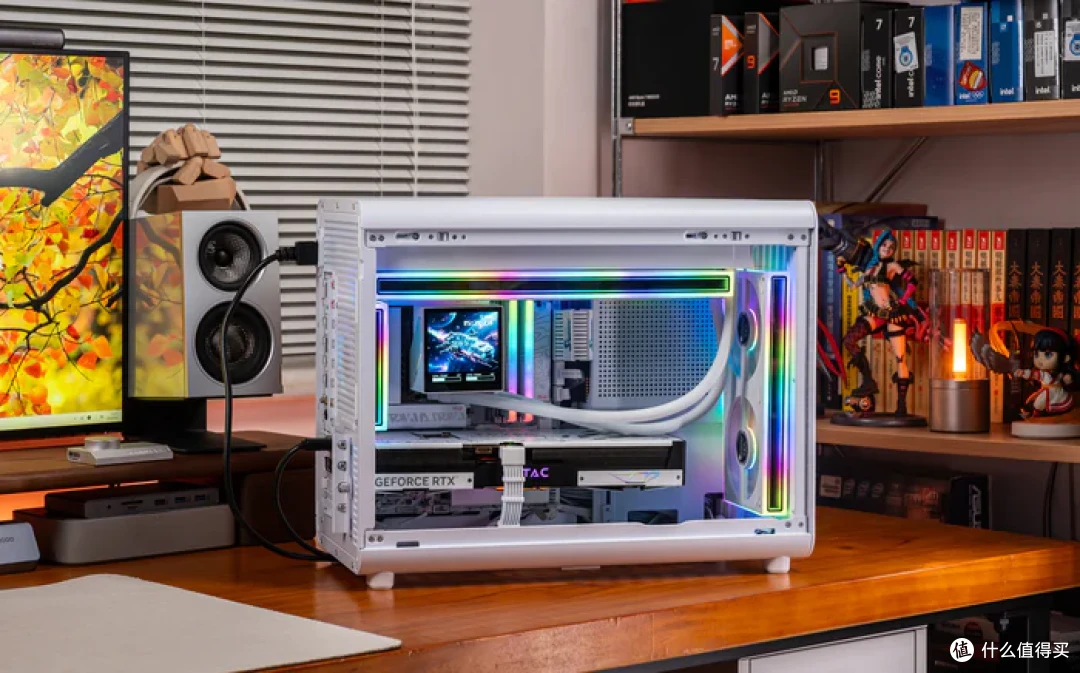 七彩虹iGame Z890M ULTRA W+索泰RTX5070天启+乔思伯D33装机展示