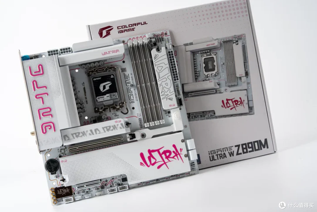 七彩虹iGame Z890M ULTRA W+索泰RTX5070天启+乔思伯D33装机展示