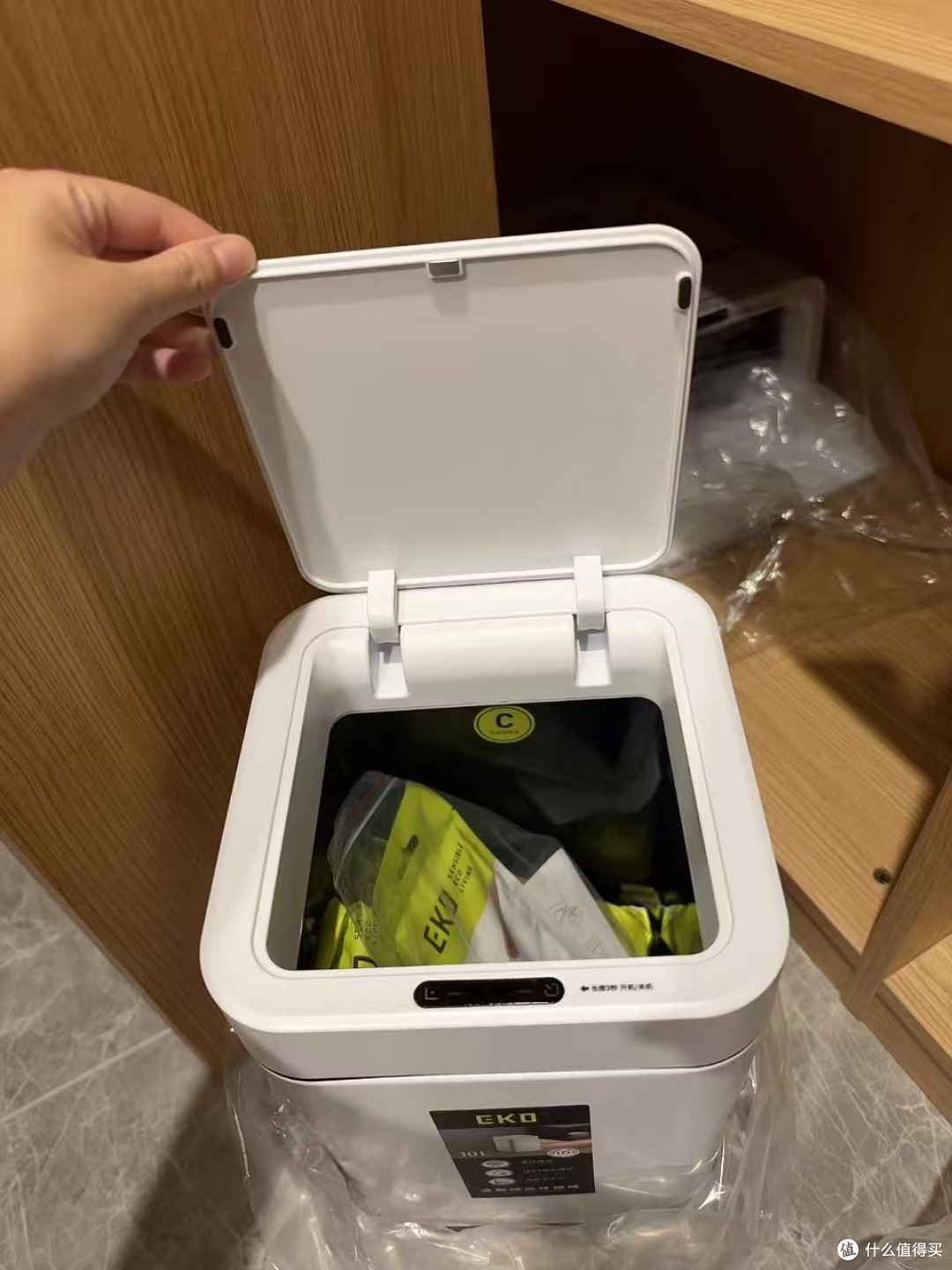 窄缝专用桶身与卫生间空间适配