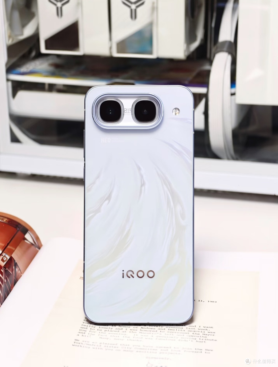不藏着掖着!iQOO Neo11至尊版深度测评,优缺点实话实说