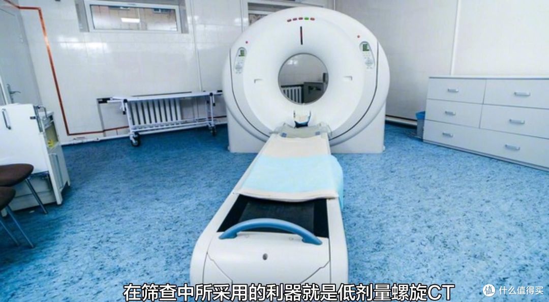 44 岁确诊肺癌，喉咙早就在报警，她却当成了咽炎！