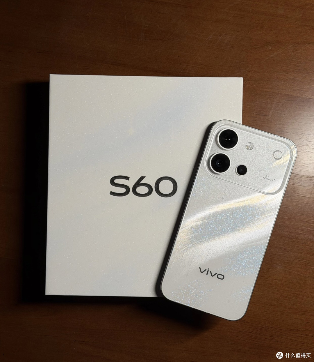 vivo S60星星海外观与自拍体验