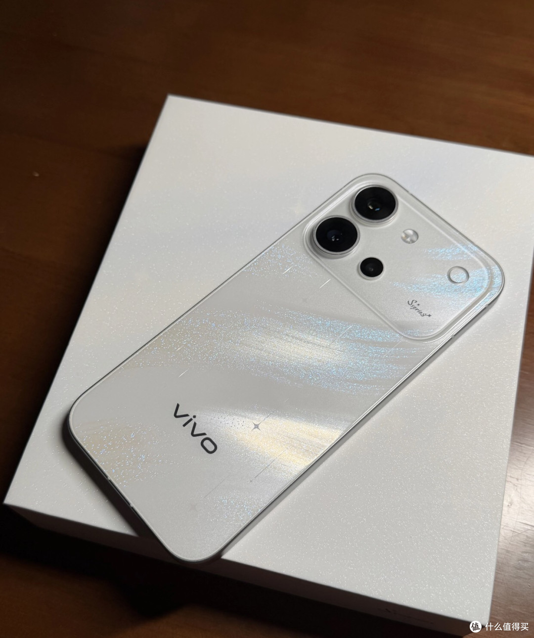 vivo S60星星海外观与自拍体验