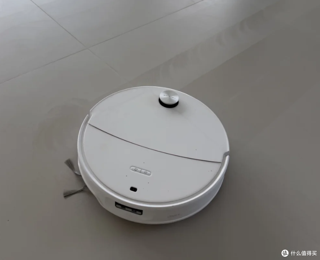 扫地机器人为何从“新鲜玩具”变“闲置家电”?用了才发现不简单