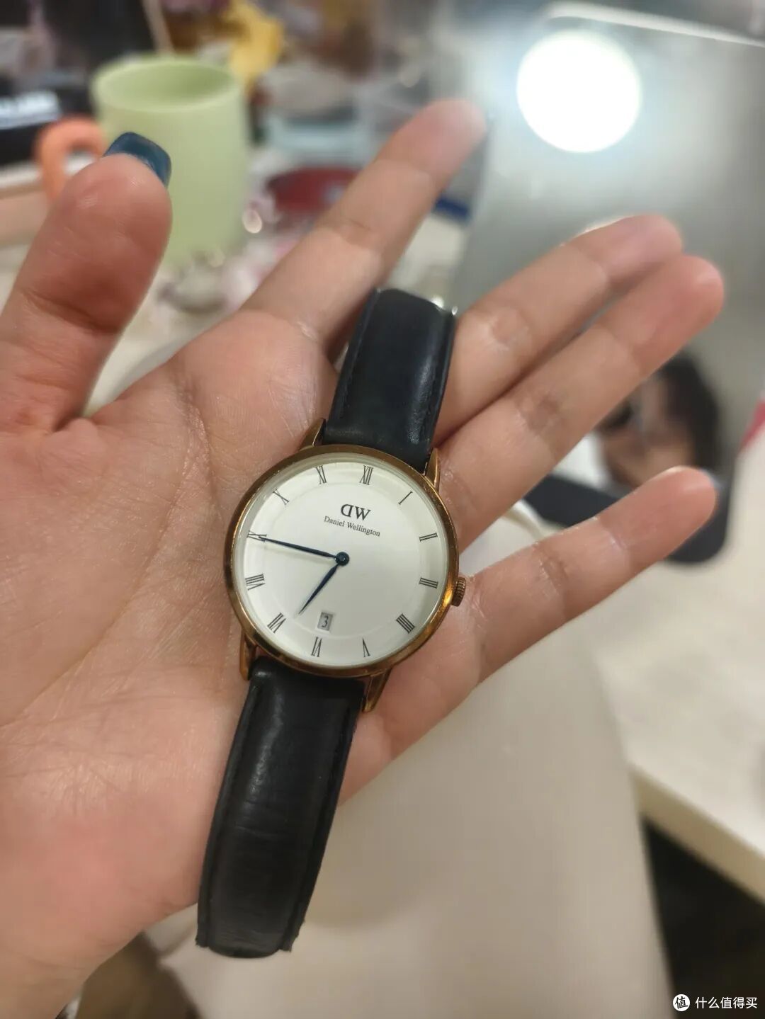 断舍离后才发现:那些年花重金买的东西,如今半价都没人要!