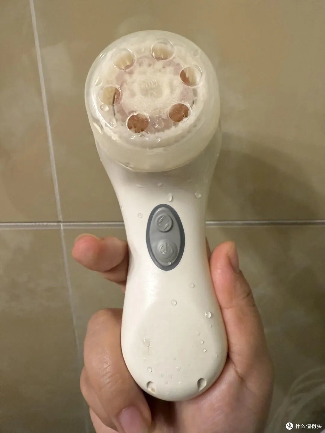 断舍离后才发现:那些年花重金买的东西,如今半价都没人要!