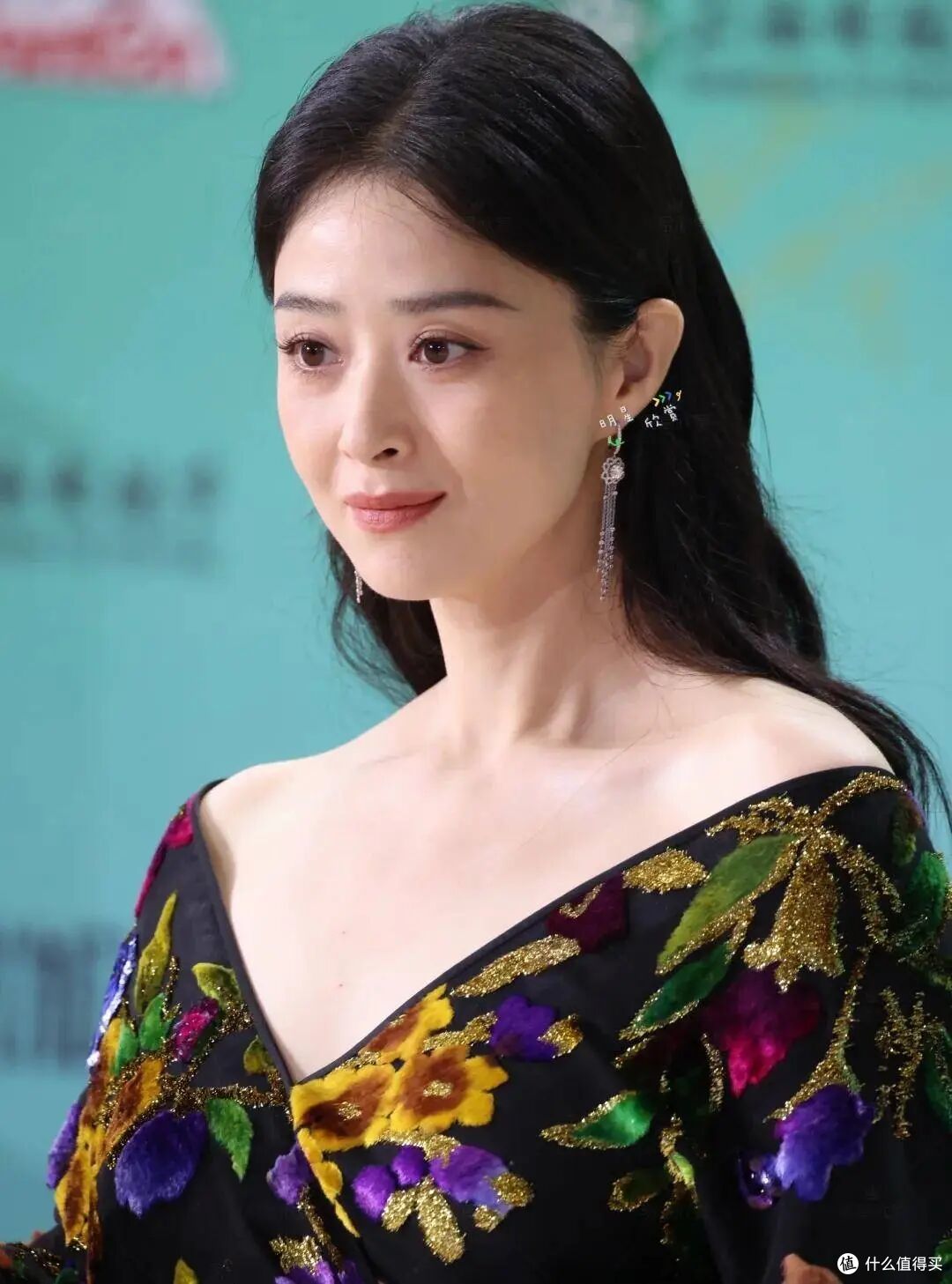 景甜一顿早餐够蒋欣吃两天:松弛感从来是瘦子的特权